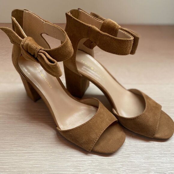 Tommy Hilfiger Suede Block Heels - Picture 11 of 12